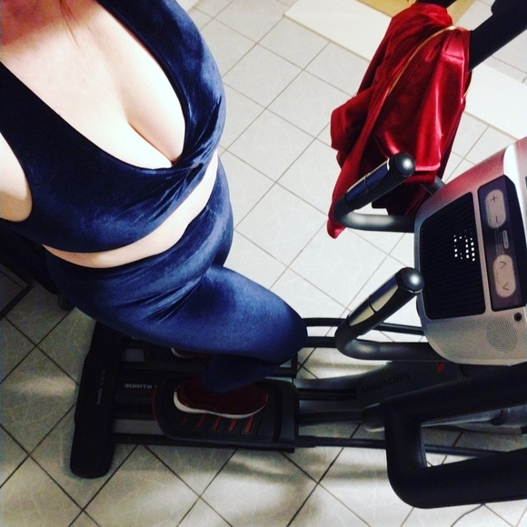 🔮 Fabletics Bundles & Save Money - Fabletics - Picture 4 of 16